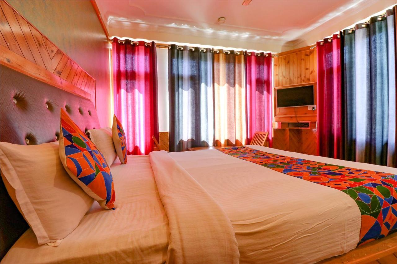 Fabhotel Mai Vrindavan Manāli Exteriör bild