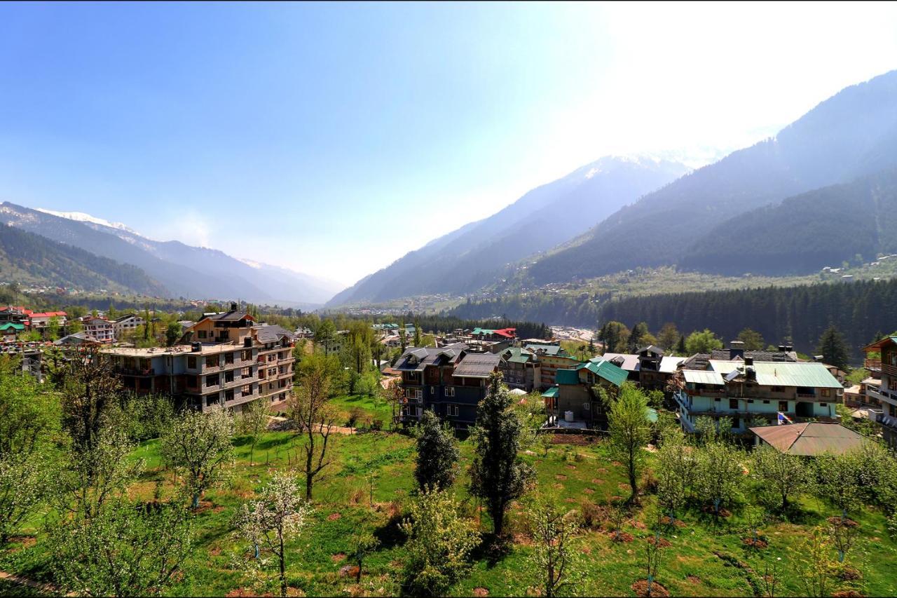 Fabhotel Mai Vrindavan Manāli Exteriör bild